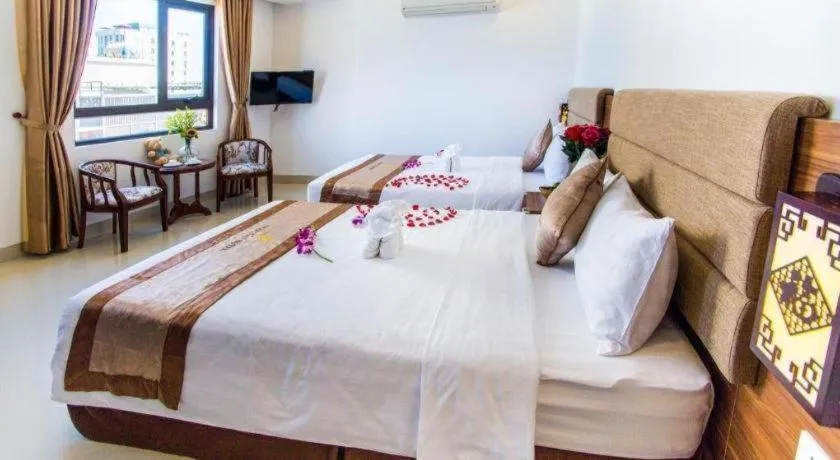 Bed in Ngoc Lan Hotel Da Nang