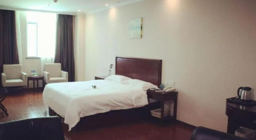 Bed in GreenTree Inn Puyang Fan County People Avenue Banqiao Road Hotel