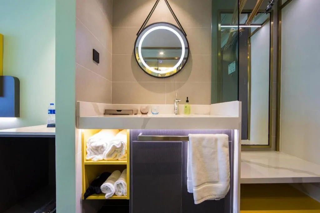 Bed in ibis Styles Beijing Capital Airport Hotel