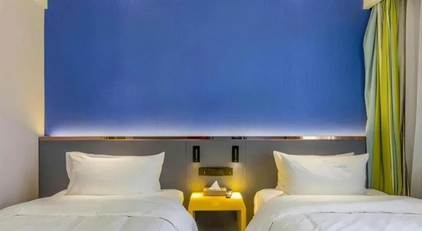 Bed in ibis Styles Beijing Capital Airport Hotel