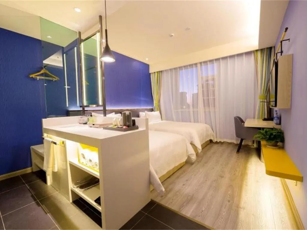 Bed in ibis Styles Beijing Capital Airport Hotel