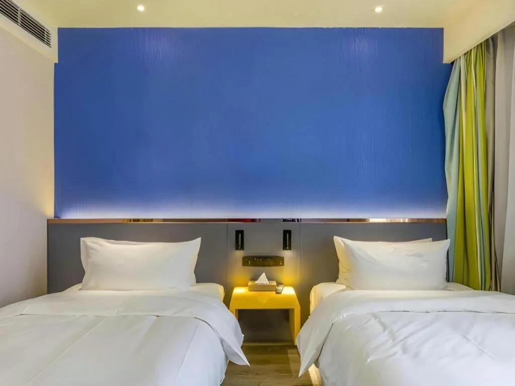 Bed in ibis Styles Beijing Capital Airport Hotel