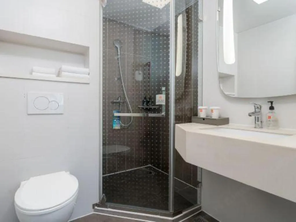 ibis Kunming Beijing Rd