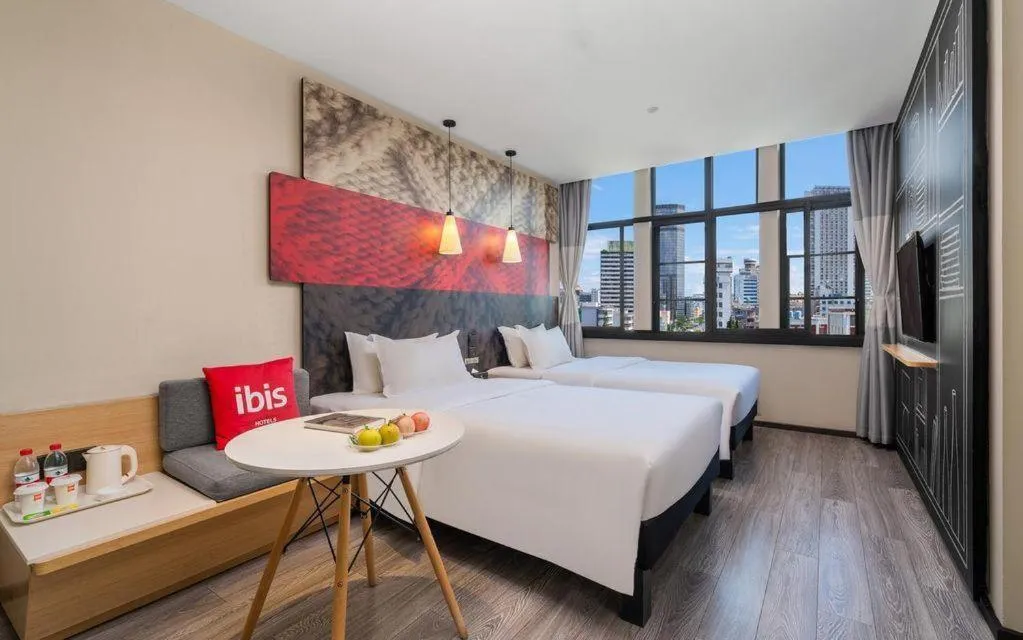 Bed in ibis Kunming Beijing Rd