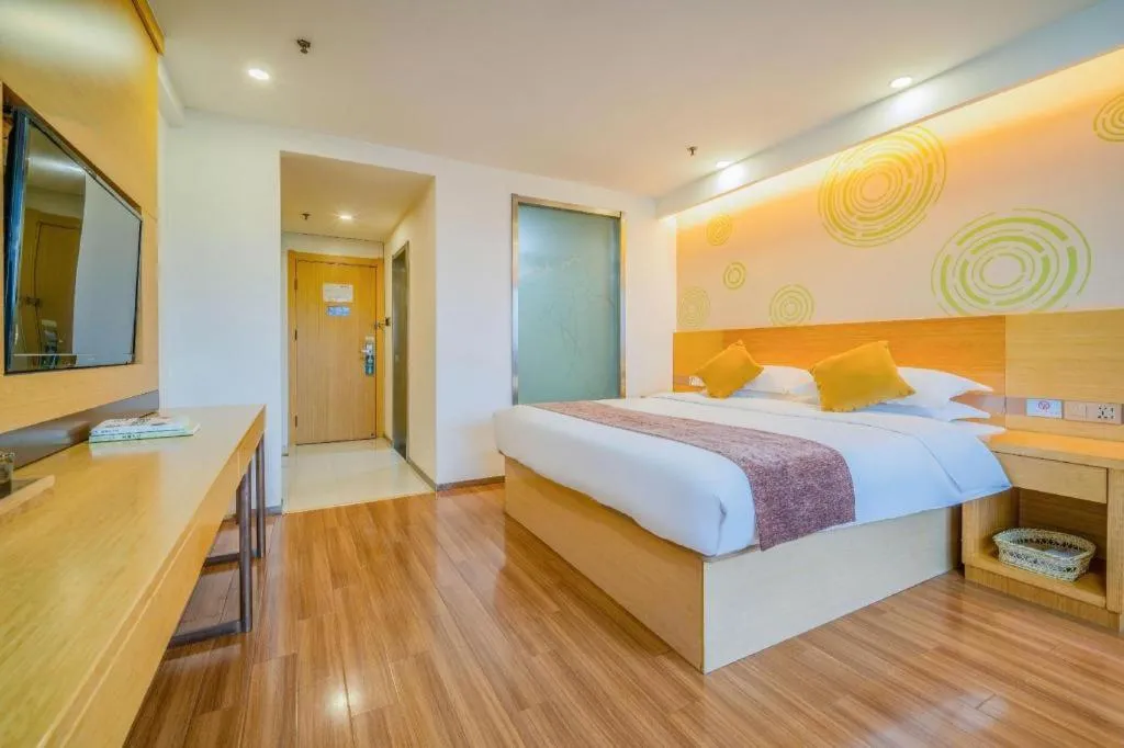 Bed in GreenTree Inn Yancheng Jiefang Road Express Hotel