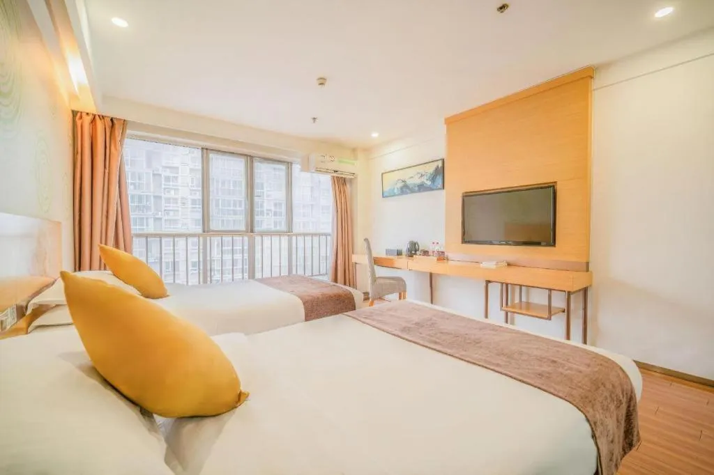 Bed in GreenTree Inn Yancheng Jiefang Road Express Hotel