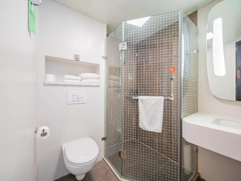 ibis Chengdu Chunxi Road Shudu Mansion