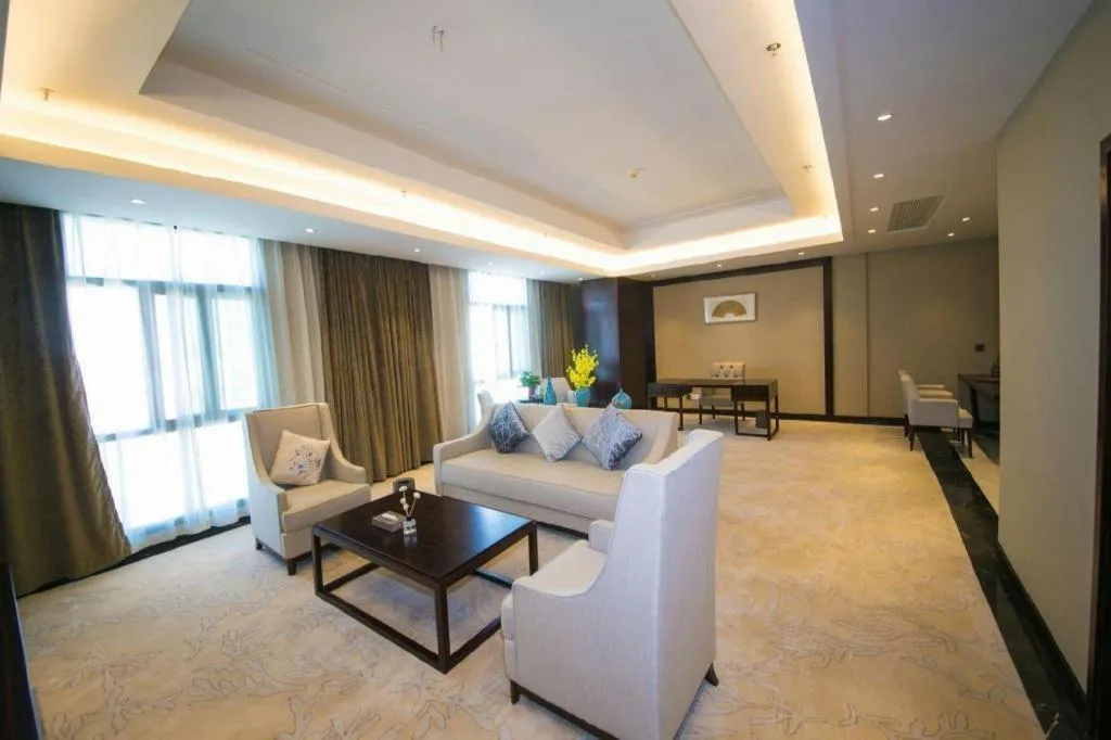 ibis Styles Nanjing Qilin Gate Hotel