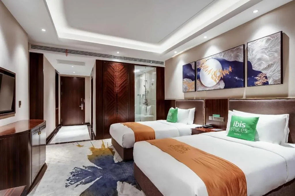 Bed in ibis Styles Nanjing Qilin Gate Hotel