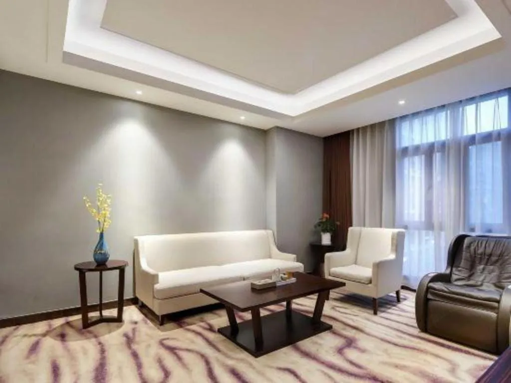 ibis Styles Nanjing Qilin Gate Hotel