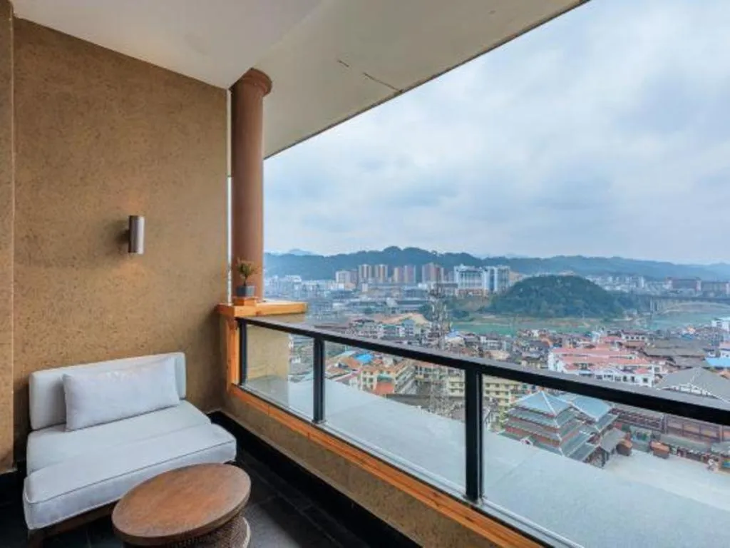 Jolie Vue Boutique Hotel Sanjiang