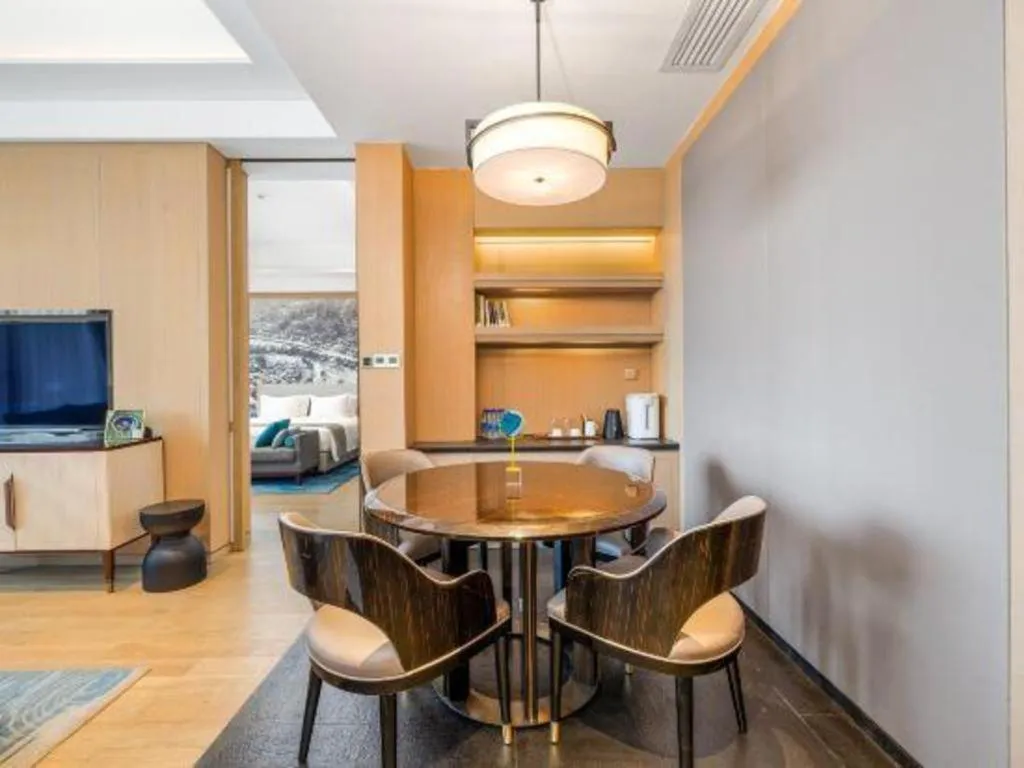 Jolie Vue Boutique Hotel Sanjiang