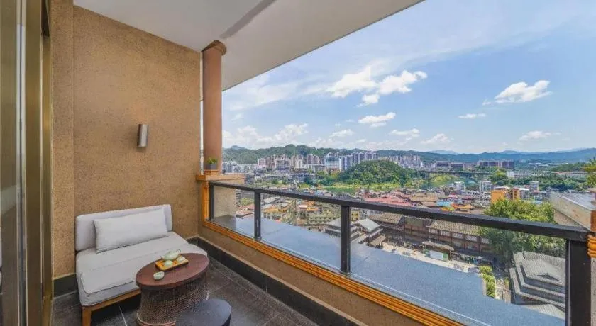 Jolie Vue Boutique Hotel Sanjiang