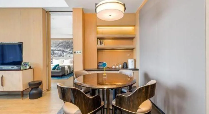 Jolie Vue Boutique Hotel Sanjiang