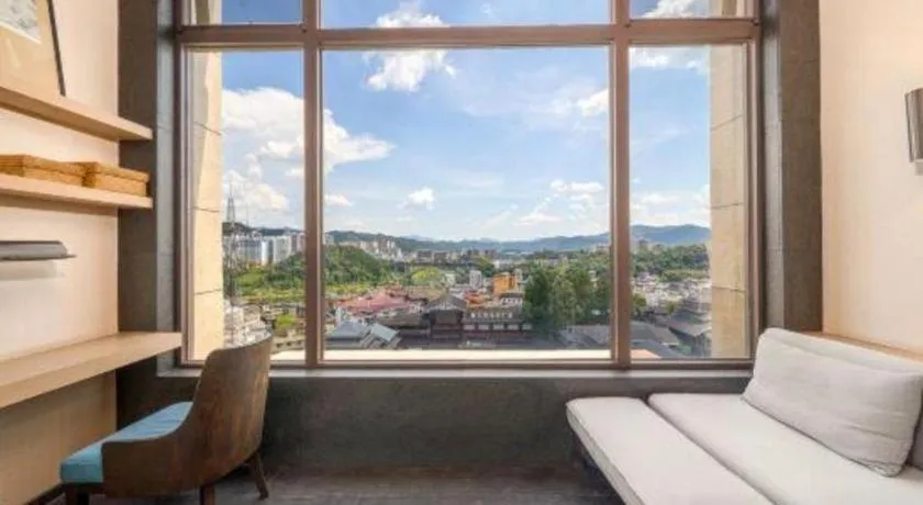 Jolie Vue Boutique Hotel Sanjiang