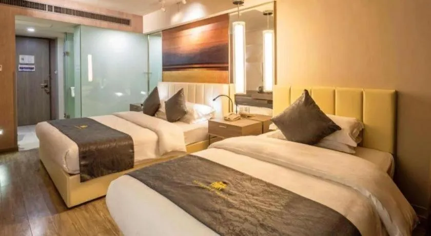 Bed in Jinjiang Metropolo Hotel - Hangzhou Xiasha