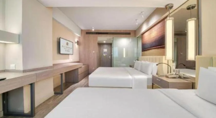 Bed in Jinjiang Metropolo Hotel - Hangzhou Xiasha