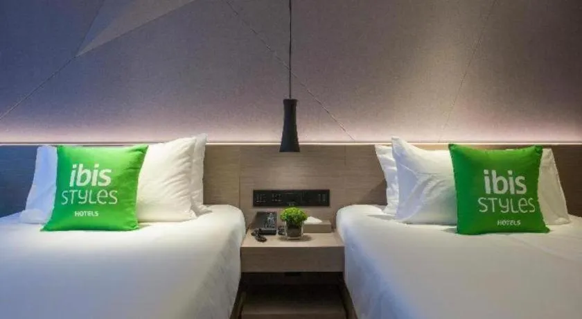 Bed in ibis Styles Yangzhou Baixiang Rd Hotel