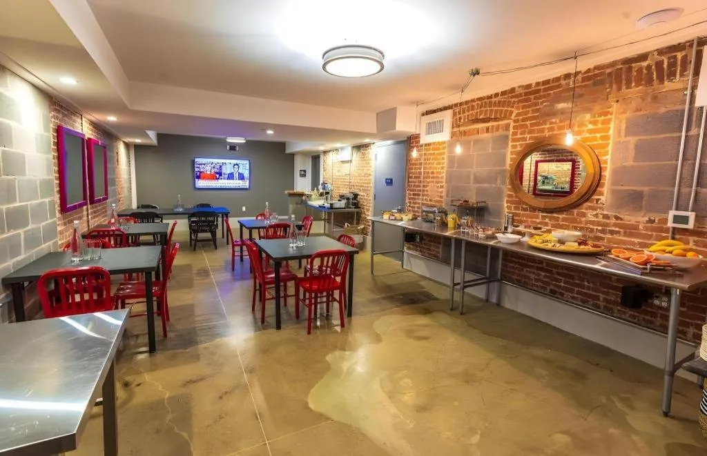 The George Montclair