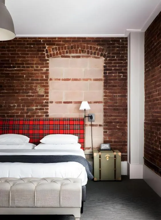 The George Montclair