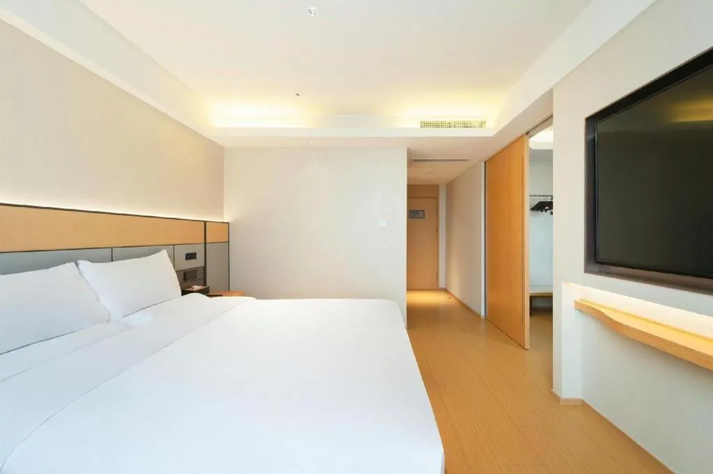 Bed in JI Hotel Xi'an Dayanta