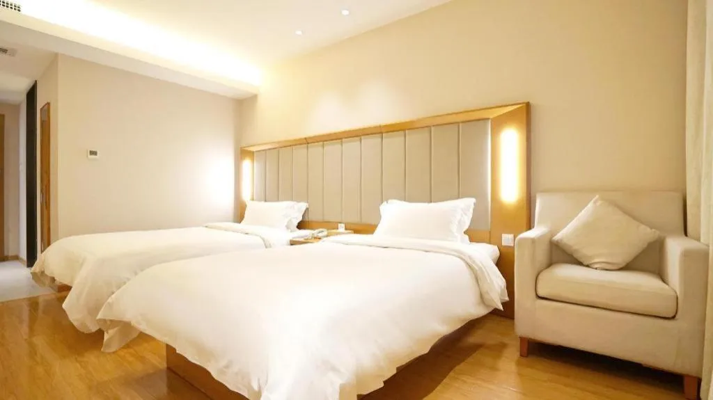 Bed in JI Hotel Xi'an Dayanta