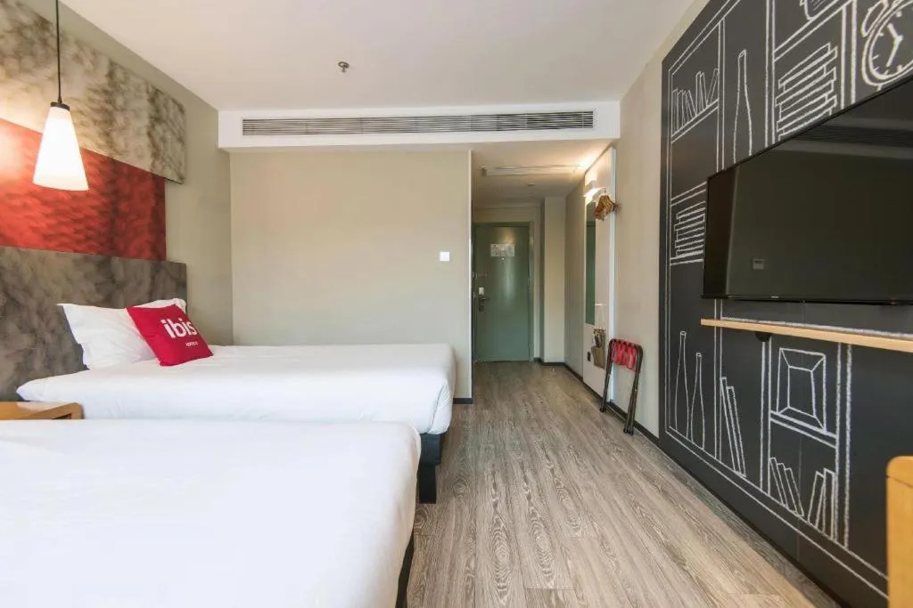 Bed in Ibis Lanzhou Dongfanghong Plaza Hotel