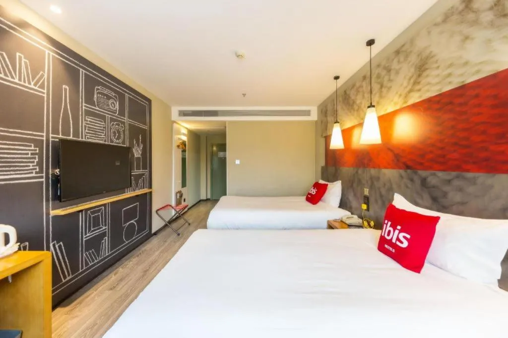 Bed in Ibis Lanzhou Dongfanghong Plaza Hotel