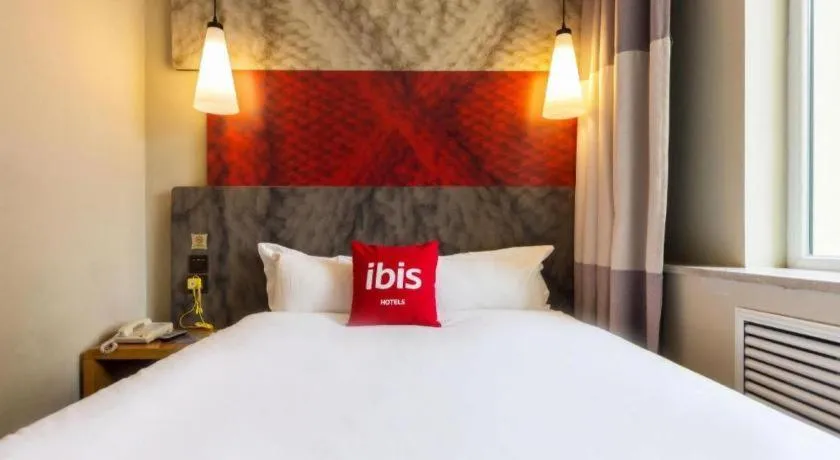 Bed in Ibis Lanzhou Dongfanghong Plaza Hotel