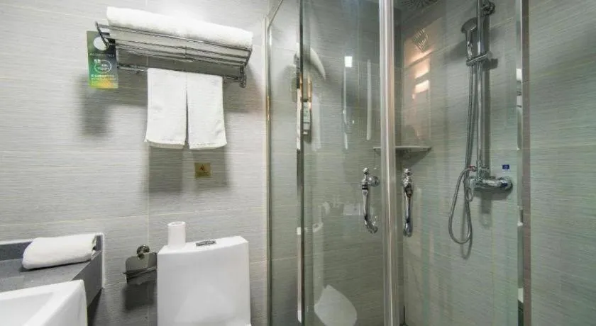 Ibis Lanzhou Dongfanghong Plaza Hotel