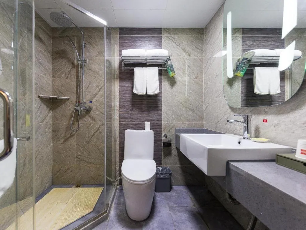 Ibis Lanzhou Dongfanghong Plaza Hotel