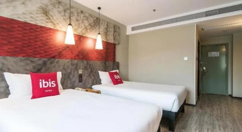 Bed in Ibis Lanzhou Dongfanghong Plaza Hotel