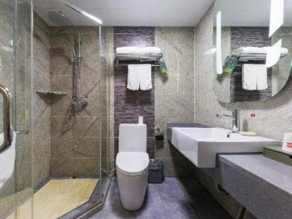 Ibis Lanzhou Dongfanghong Plaza Hotel