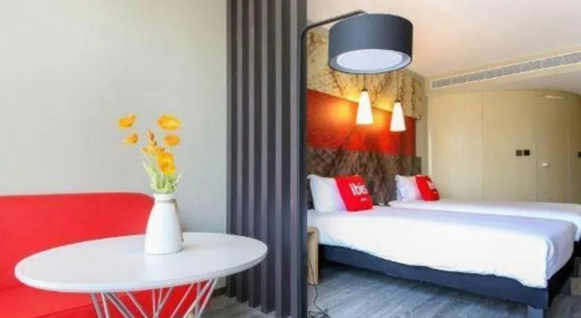 Bed in ibis xian North Second Ring Weiyang Rd Hotel