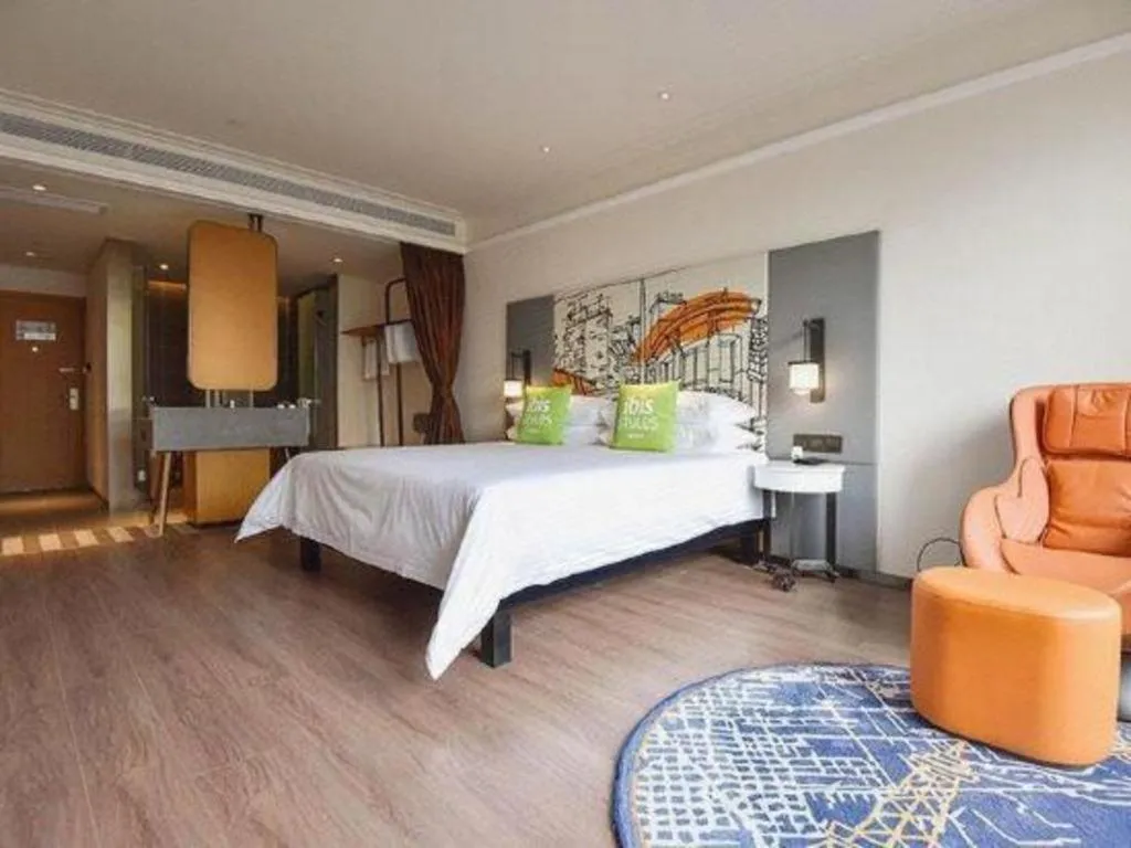 Bed in ibis xian North Second Ring Weiyang Rd Hotel