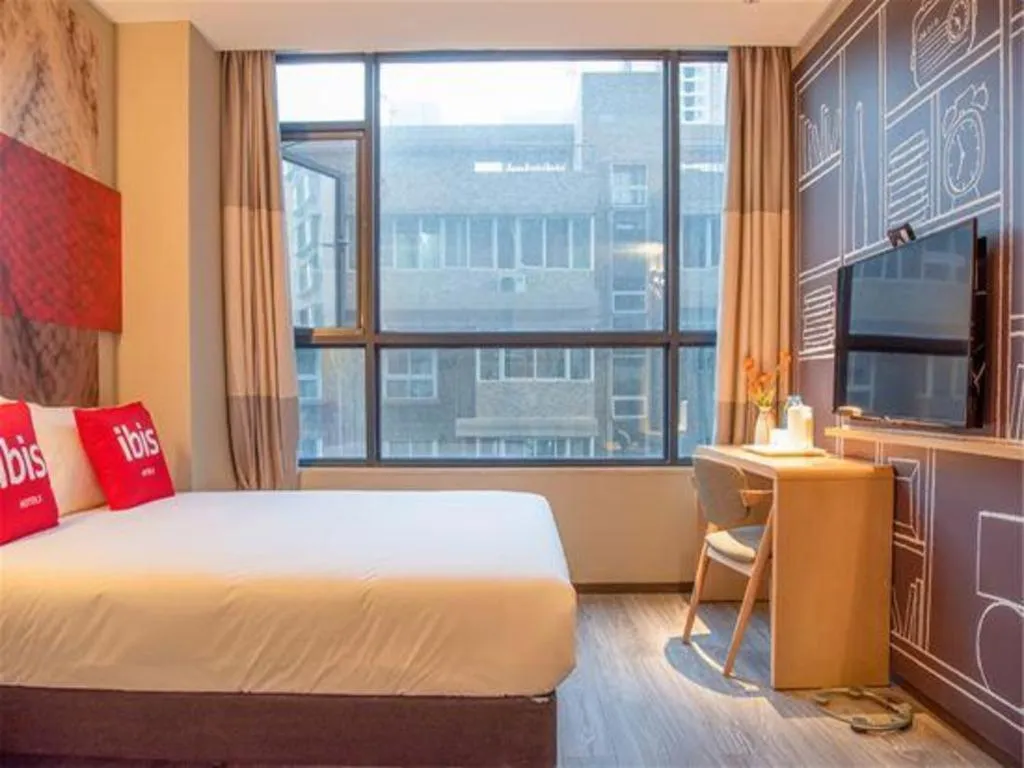 Bed in ibis xian North Second Ring Weiyang Rd Hotel