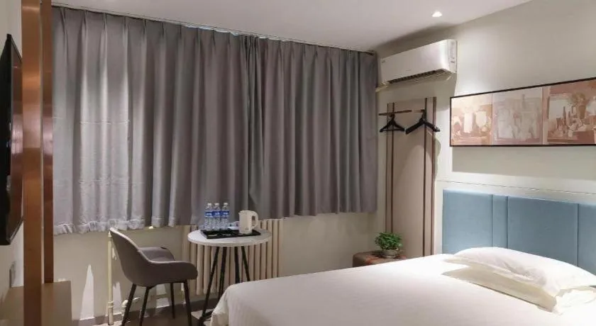 Bed in Jinjiang Inn Zibo People's Park Liuquan Road