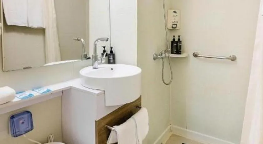 Jinjiang Inn Zibo People's Park Liuquan Road