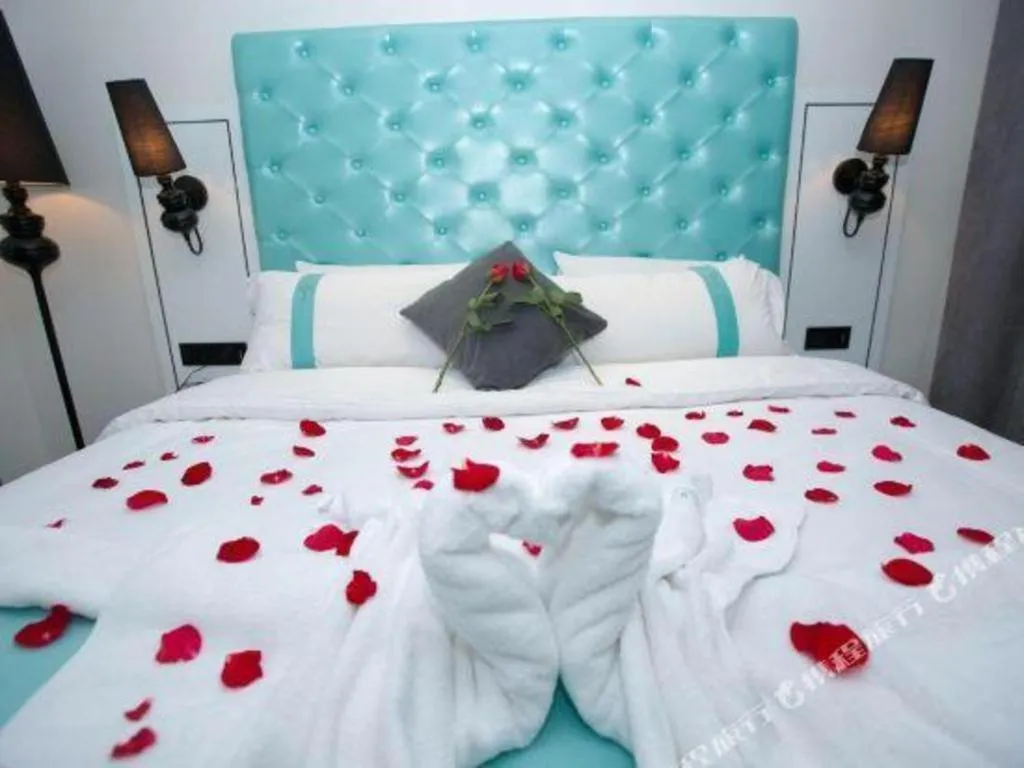 Bed in Xana Lite Jinan Railway Station