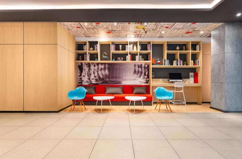 ibis Chengdu East Railway Station Hotel