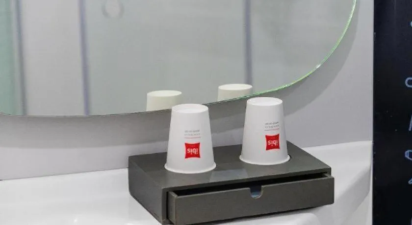 ibis Chengdu East Railway Station Hotel