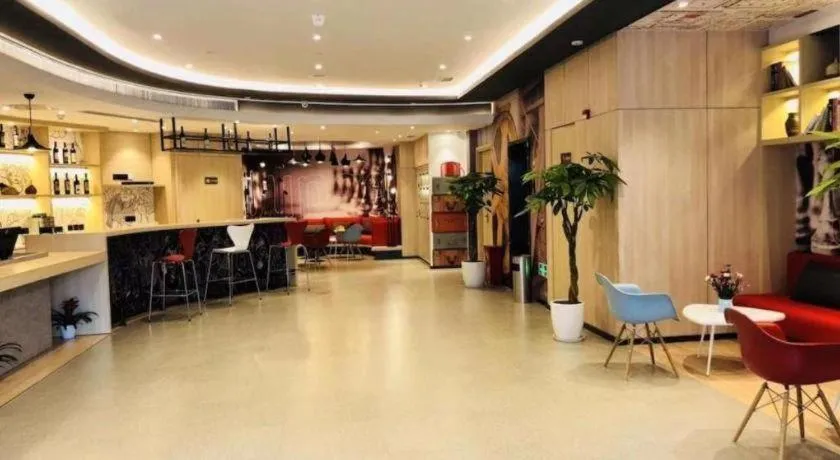 ibis Chengdu East Railway Station Hotel