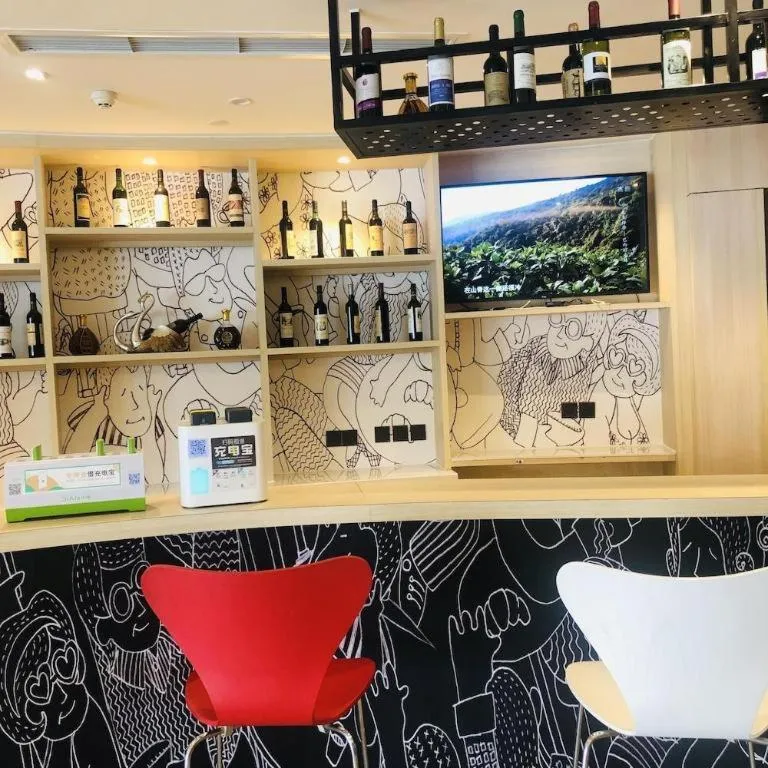 ibis Chengdu East Railway Station Hotel