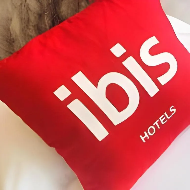 ibis Chengdu East Railway Station Hotel