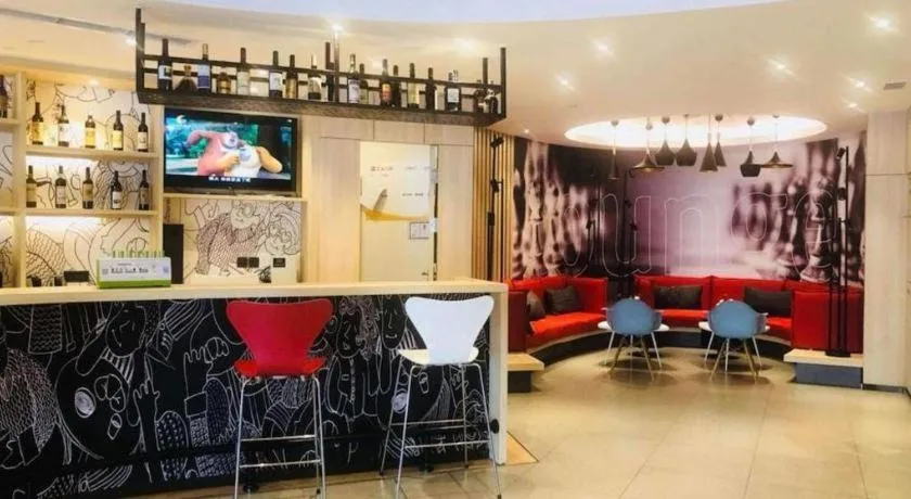 ibis Chengdu East Railway Station Hotel