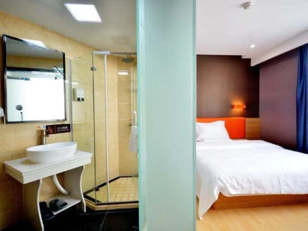 Bed in 7 Days Premium Qingdao Keji Street Taishan Road Metro Station