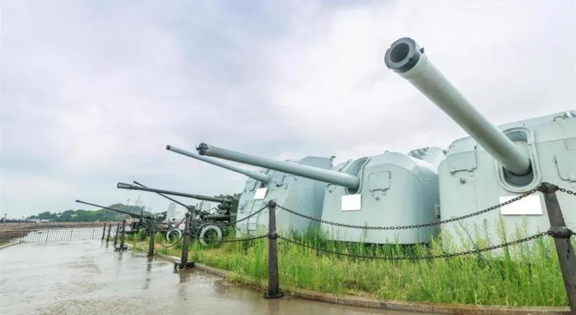 7 Days Premium Qingdao Keji Street Taishan Road Metro Station