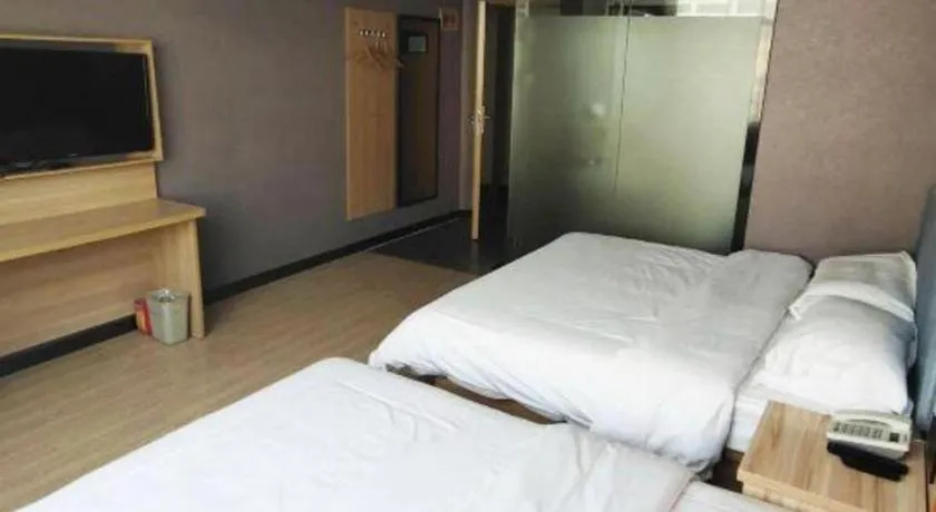 Bed in 7 Days Premium Qingdao Keji Street Taishan Road Metro Station
