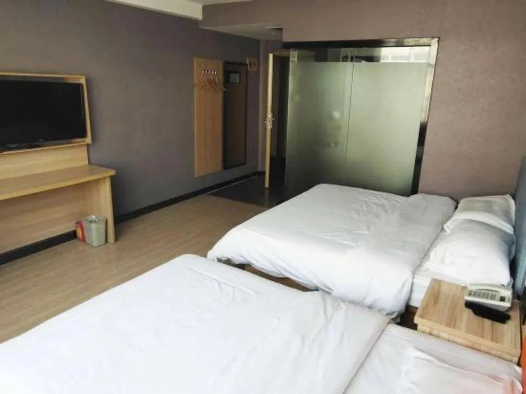 Bed in 7 Days Premium Qingdao Keji Street Taishan Road Metro Station