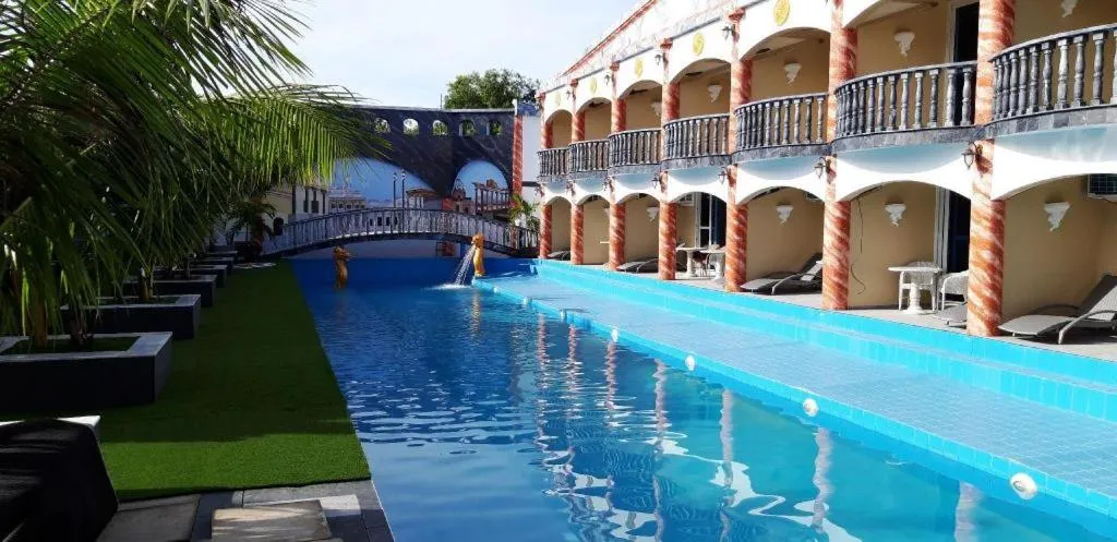 Roman Empire Panglao Boutique Resort